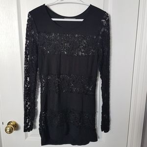 🌸2for$10 Suzy Shier black lace long sleeve top